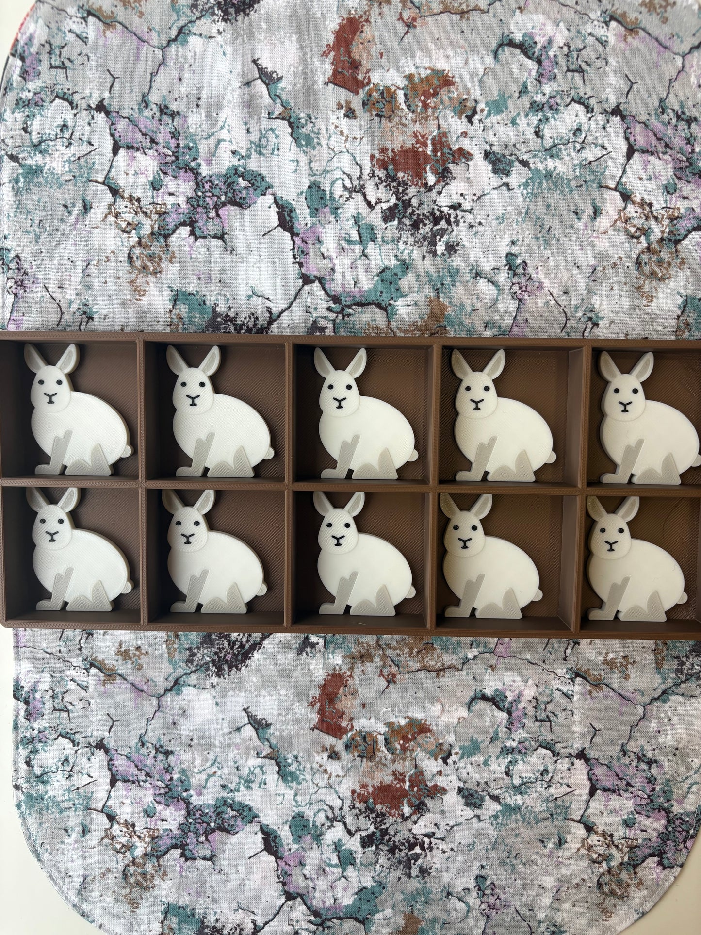 Arctic Hare Counting Tokens Set of 10