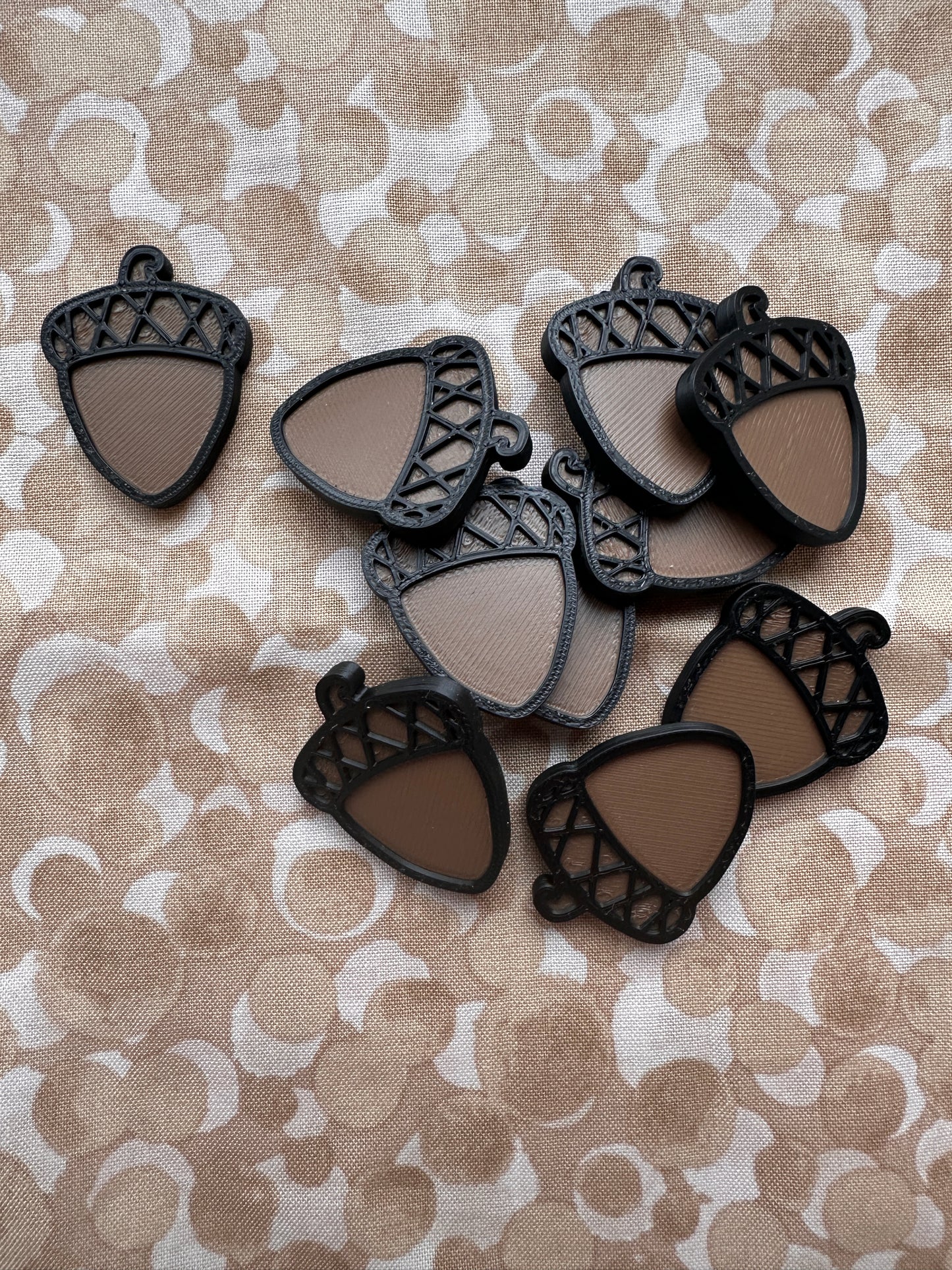 Acorn Counting Tokens Set of 10