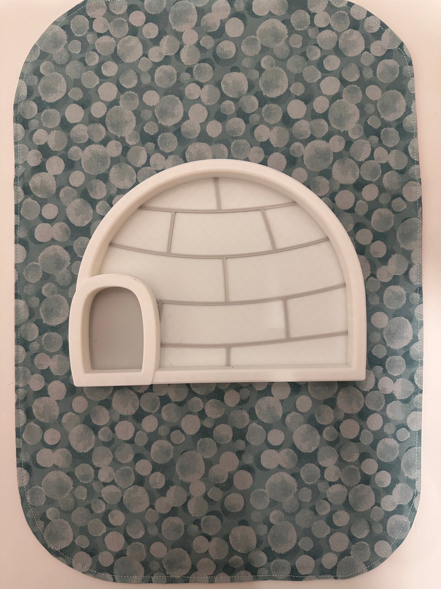 Igloo Sensory Tray