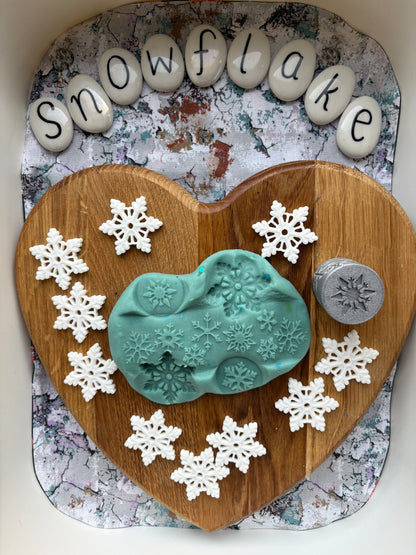 Snowflake Playdough Roller Mini and Snowflake Counting Tokens Bundle