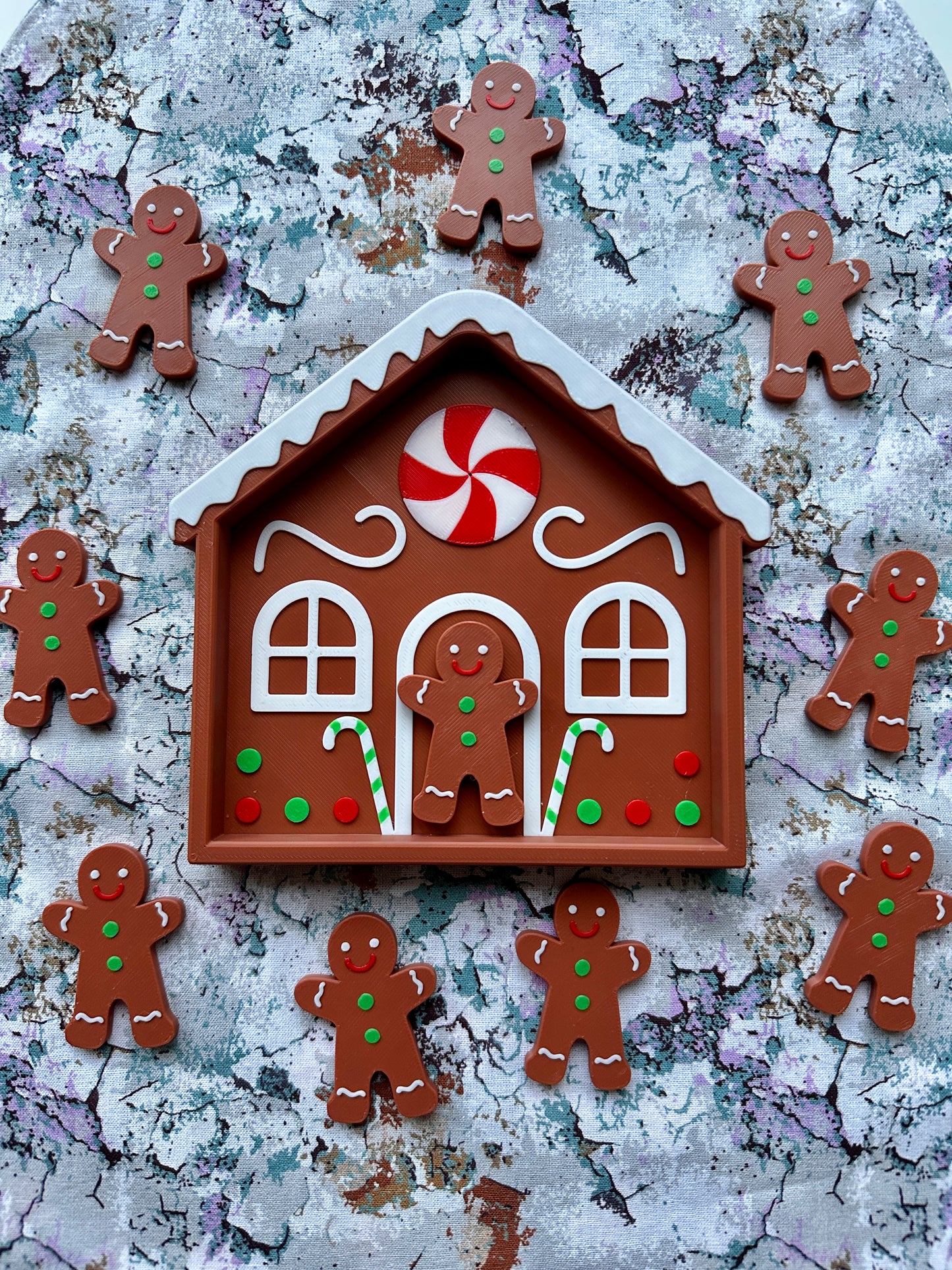 Gingerbread House Sensory Tray Small